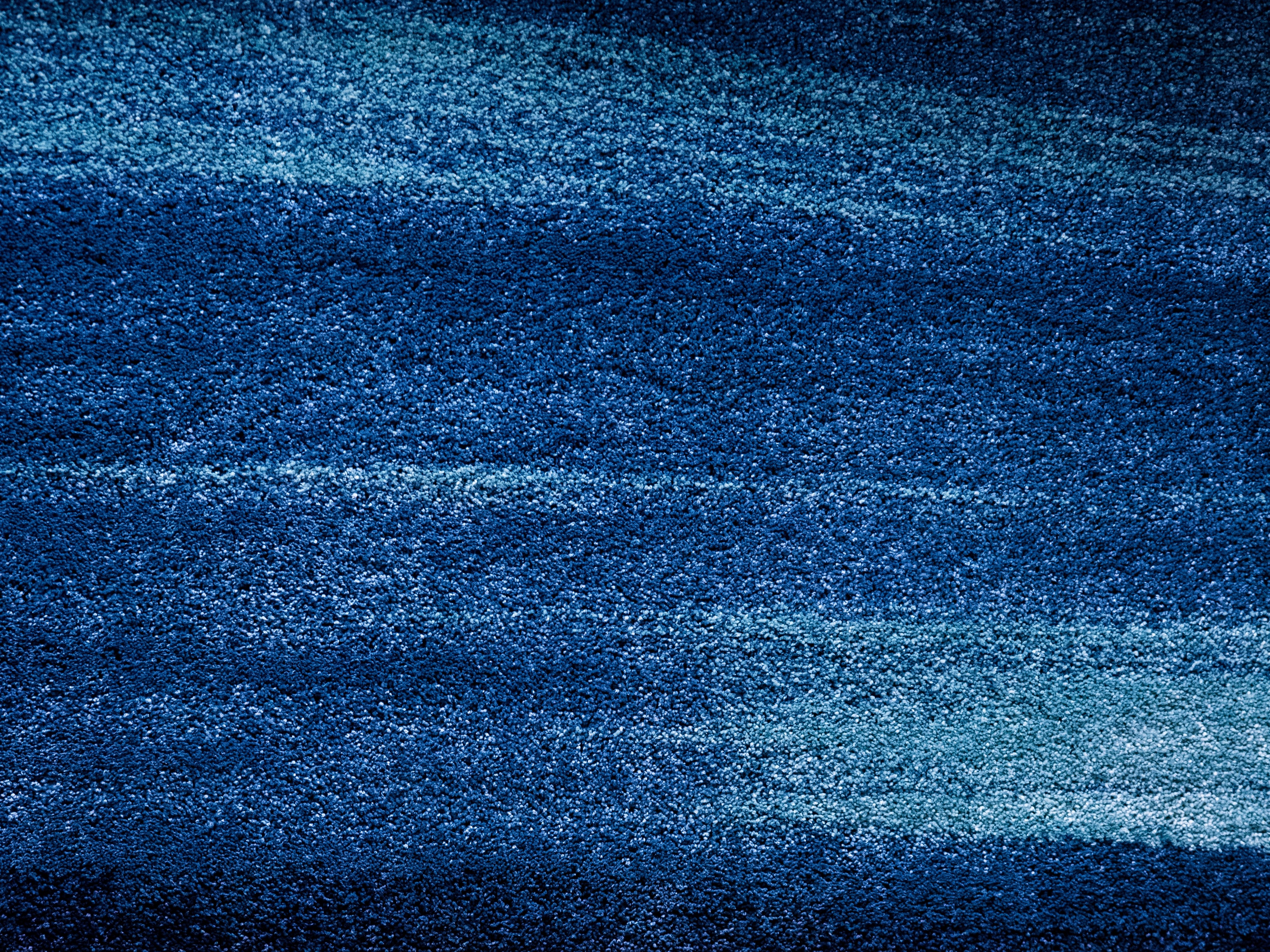 A blue glitch.